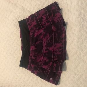 Lululemon Skirt/Skort in Purple/Black